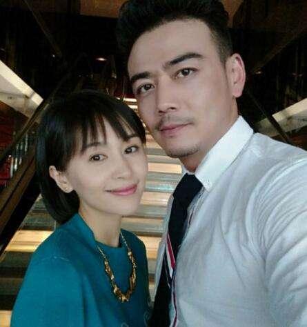 楊爍的現(xiàn)任妻子是誰，深度解析與探討，楊爍現(xiàn)任妻子揭秘，深度解析與探討