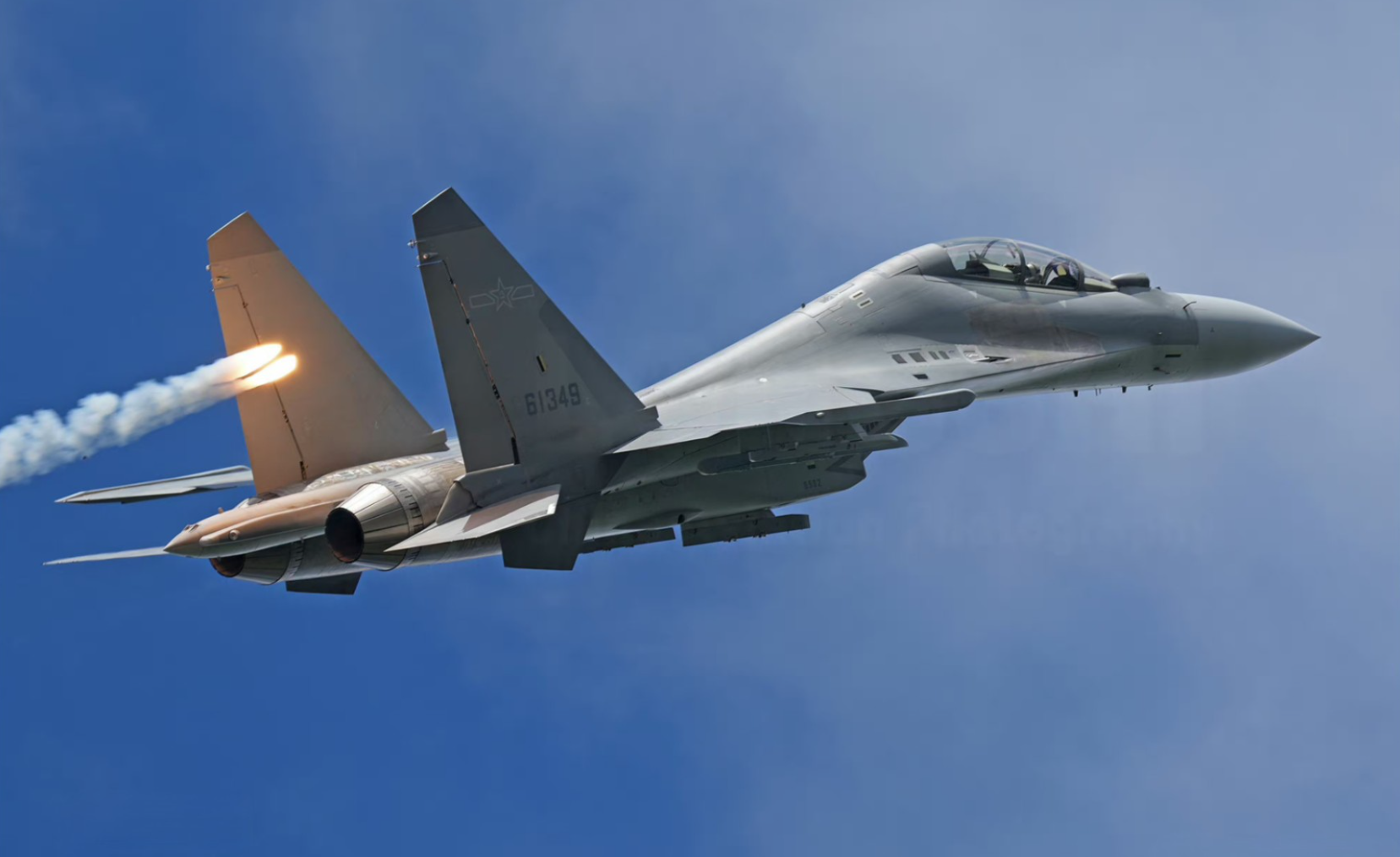 殲-11BG，中國空軍力量的璀璨明珠，殲-11BG，中國空軍力量的驕傲與明珠